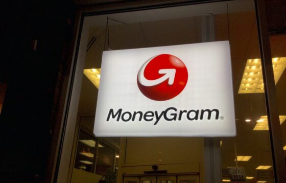 A Moneygram a Ripple-re tette le a voksát, átáll az XRapid technológiára