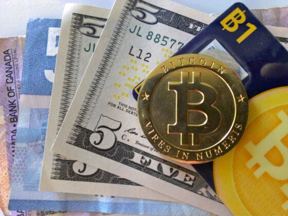 Eljött az idő, hogy szatosiban számoljunk bitcoin helyett?