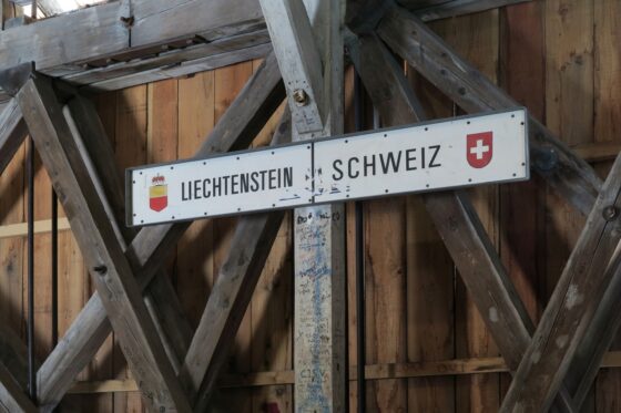 Liechtenstein területén már a postán is vehetünk BTC-t