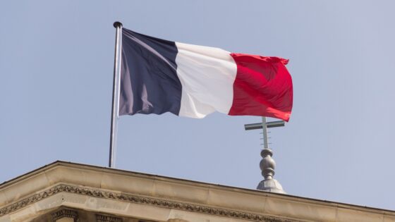 Vicces a francia Pénzügyi Bizottság, be akarja tiltani a privacy coinokat