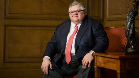 Kritikus a jegybankok kriptokibocsátásával szemben Agustín Carstens