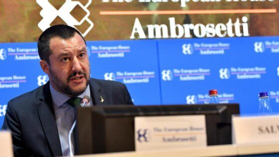 Salvini megadóztatná a banki trezorokban tárolt olasz megtakarításokat