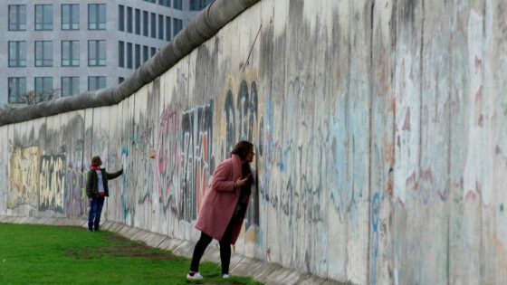 Putyin láthatatlan falat húzna Oroszország és a világ közé