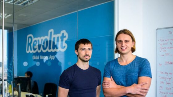 Sorra mondanak fel a Revolut alkalmazottak, leépít a digitális bank