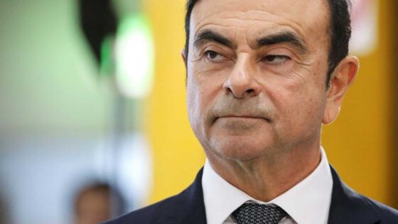 Bitcoinban fizettek Ghosn, ex-Nissan vezér szökéséért Japánból