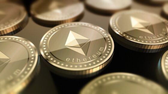 Az Ethereum árfolyama hamarosan eléri az aranyparitást