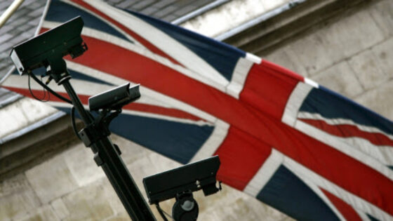 Hangulatelemző arcfelismerő rendszert tesztel a brit rendőrség