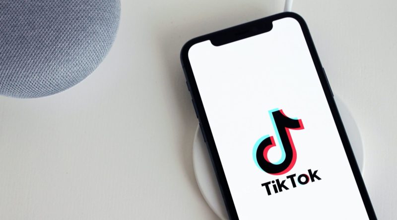 A TikTok próbálja a munkavállalóit megnyugtatni közeledve a betiltáshoz