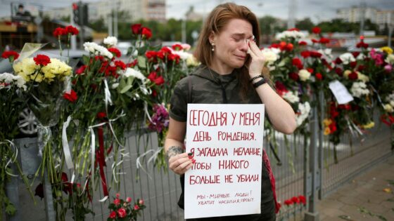 A Telegramnak le kellene tiltania a fehérorosz tüntetők csatornáit