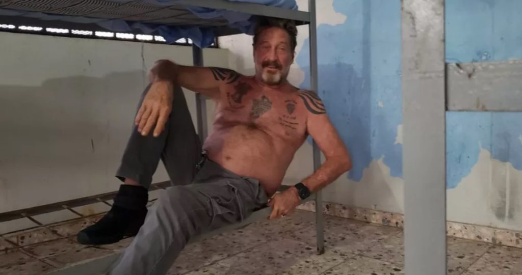 rács mögé került McAfee