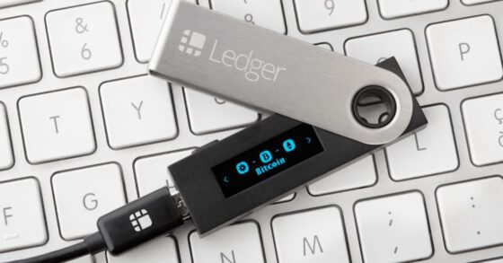 Egy felhasználó szerint feltörték a Ledger hidegtárcáját