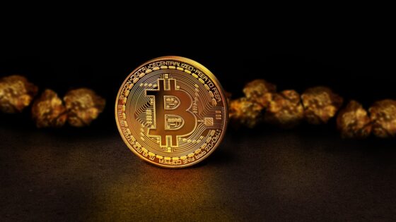 Rekord alacsony szintre zuhant a bitcoin kínálata, nő az intézményi befektetők érdeklődése