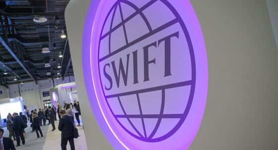 Kína központi bankja partnerségre lépett a SWIFT-tel