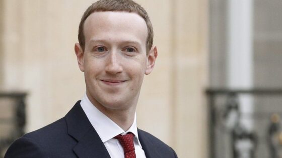 Mark Zuckerberg Bitcoinnak nevezte el a kecskéjét, mire akar ezzel utalni?