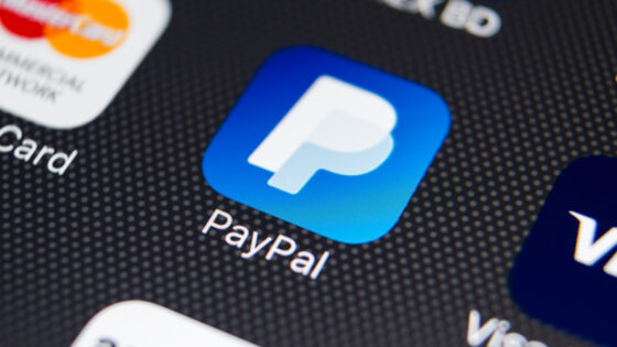 A PayPal a jövőben elérhetővé teszi a kriptovaluták kiutalását