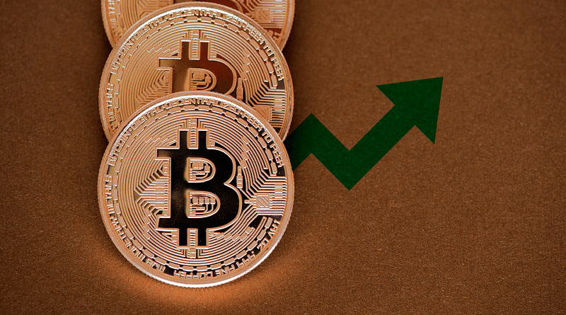 Újra az 50 ezres lélektani határ felé vágtat a bitcoin