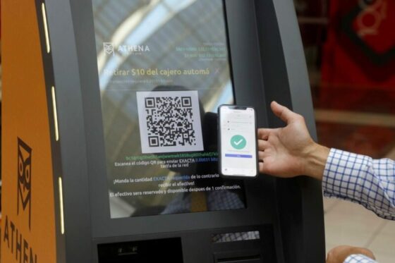 Több mint 20 000 új Bitcoin ATM-et helyeztek üzembe 2021-ben