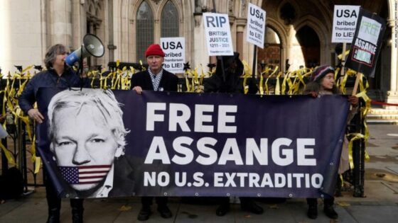 A WikiLeaks fellebbez Julian Assange kiadatása ellen