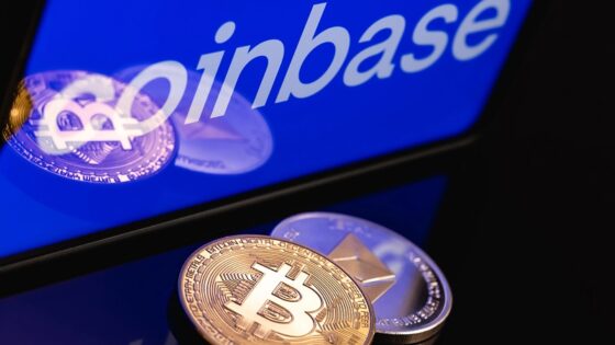 A Coinbase bennfentes kereskedés révén akarta eltussolni pénzügyi veszteségeit