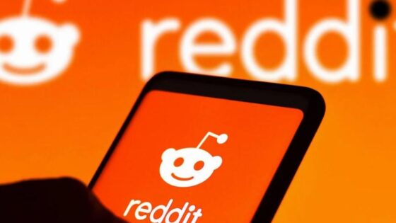 A Reddit a többletpénzéből bitcoint vásárol