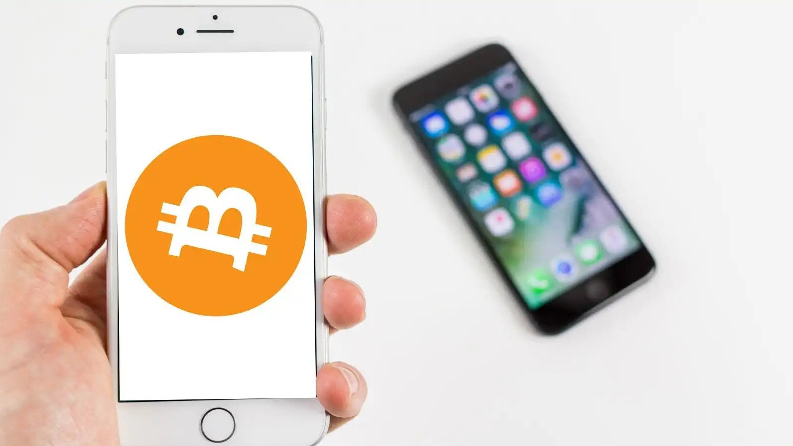 Így változott az iPhone-ok ára az évek során bitcoinban, kiemelt kép