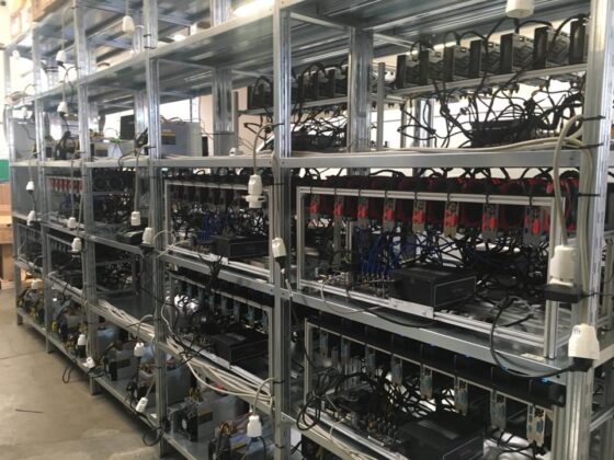 A Bitcoin ASIC gyártója, a Bitmain felfüggesztette a munkabérek kifizetését