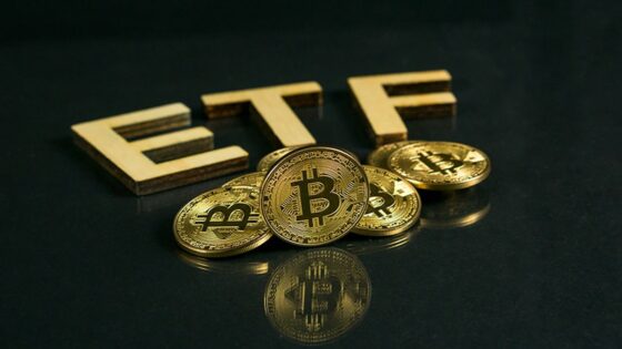 10 nap alatt 2 milliárd dollárnyi tőke áramlott be a BlackRock Bitcoin ETF-jébe