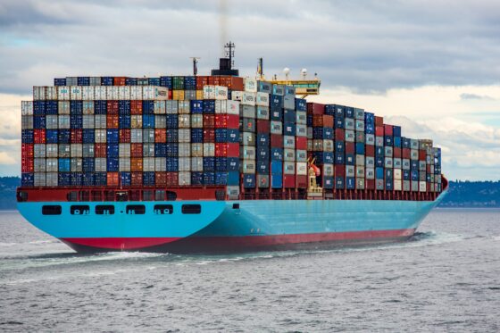 A Maersk jelentős fennakadásokra figyelmeztet a globális hajózási hálózatban
