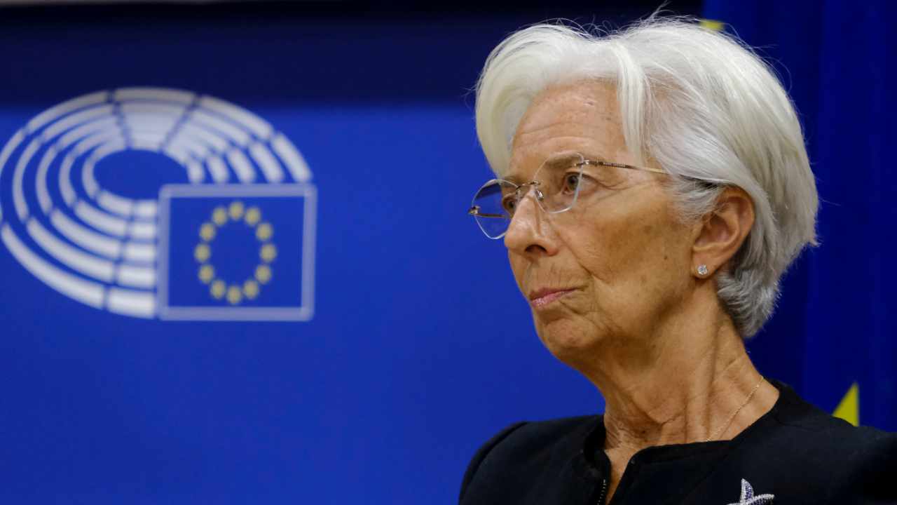 Az EKB munkatársai elégedetlenek Christine Lagarde vezetésével, kiemelt kép