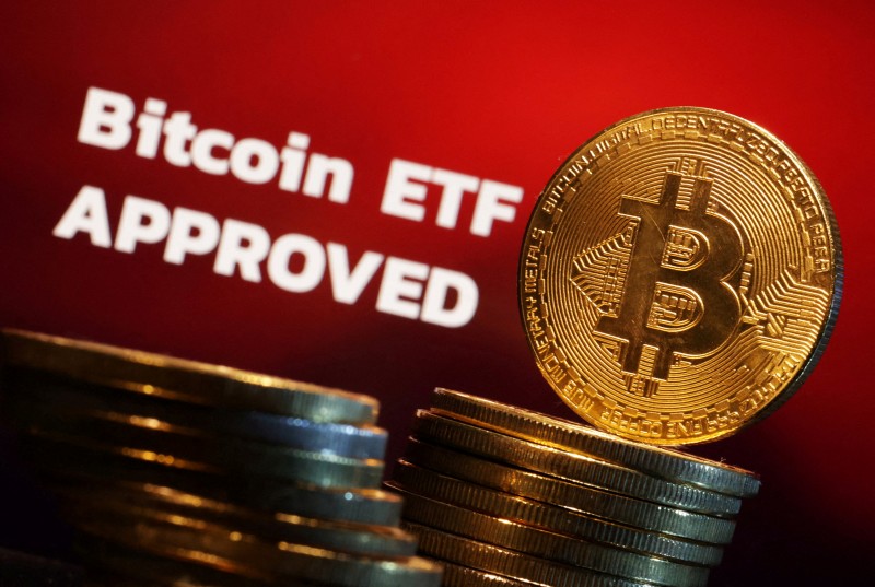 Lassul a GBTC kiáramlás, már 160 000 bitcoin beáramlás felett jár a 9 új ETF