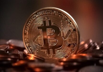 A Bitcoin az egyetlen decentralizált valuta, állítja a Tether vezérigazgatója, kiemelt kép